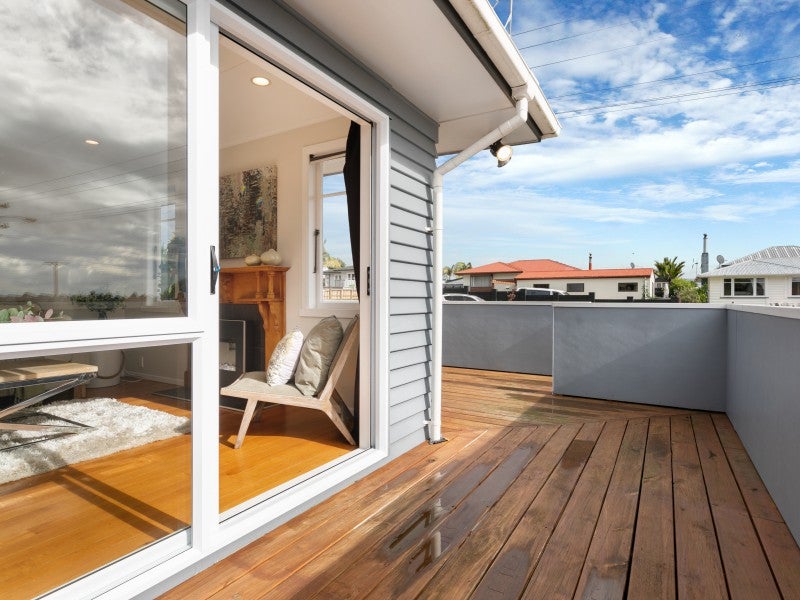 466 Ngatai Road, Bellevue, Tauranga - Carousel 1