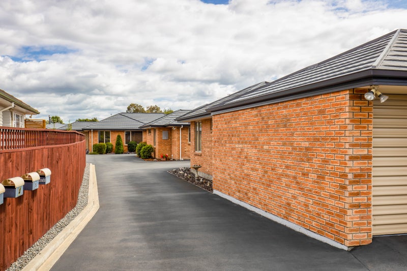 3/165 Highsted Road, Casebrook, Christchurch - Carousel 11