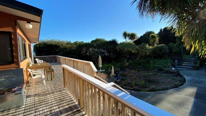 6 Selwyn Street, Pohara - Carousel 2