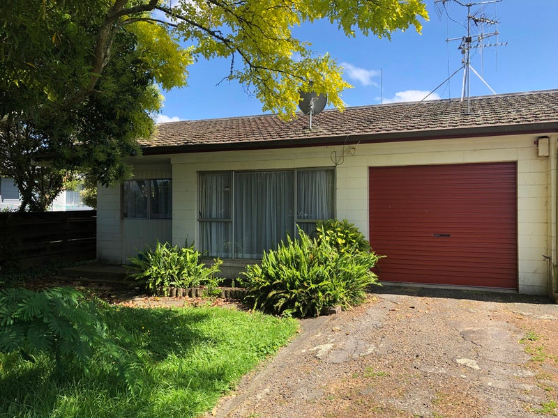 2B Filmer Place, Melville, Hamilton - Carousel 1