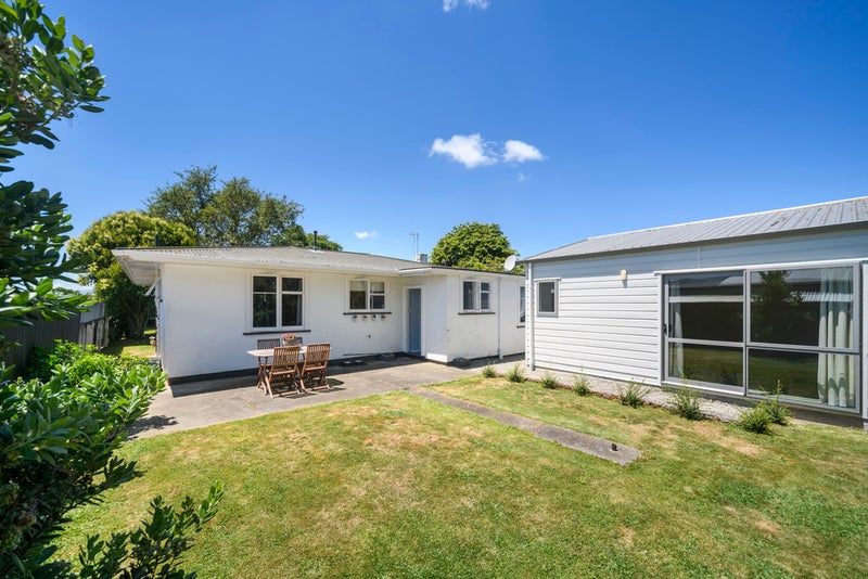 196 Botanical Road, Takaro, Palmerston North - Carousel 2