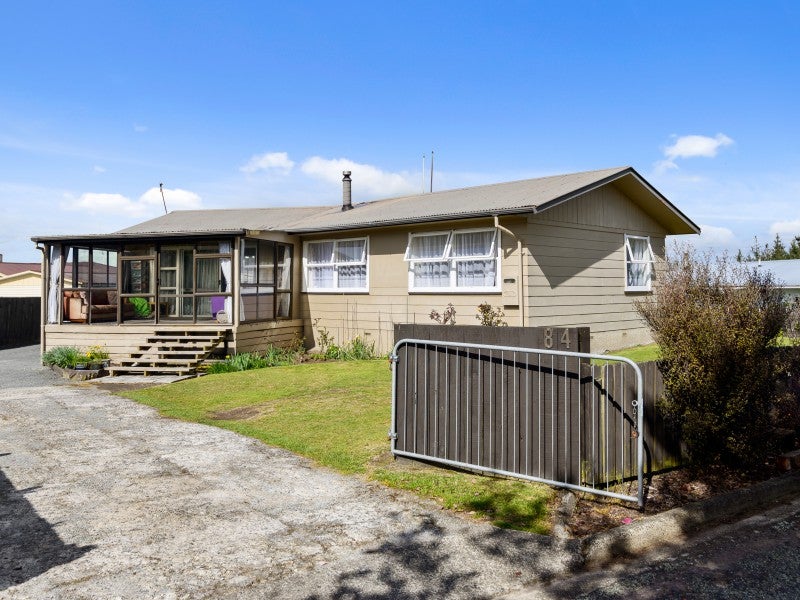 84 Alison Street, Mangakakahi, Rotorua - Carousel 1