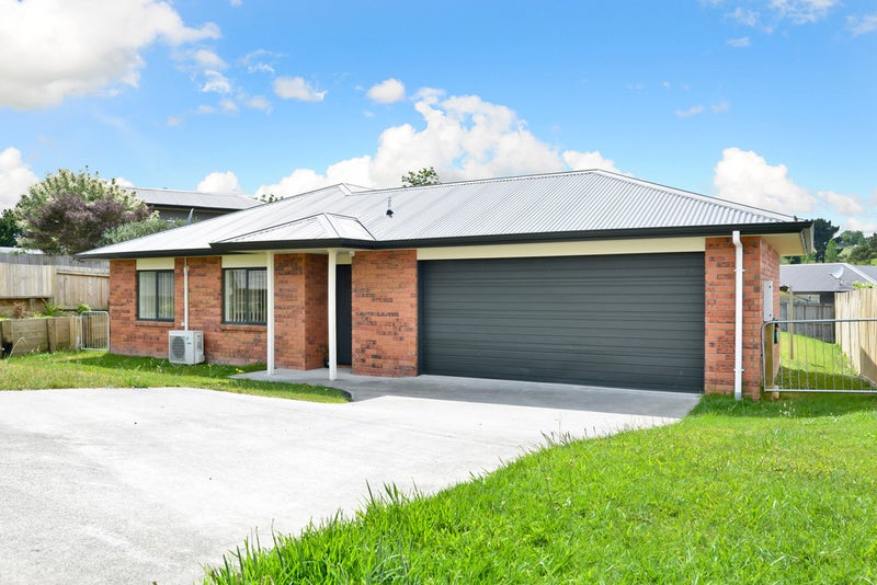 4 Rata Avenue, Huntly, Huntly - Carousel 1