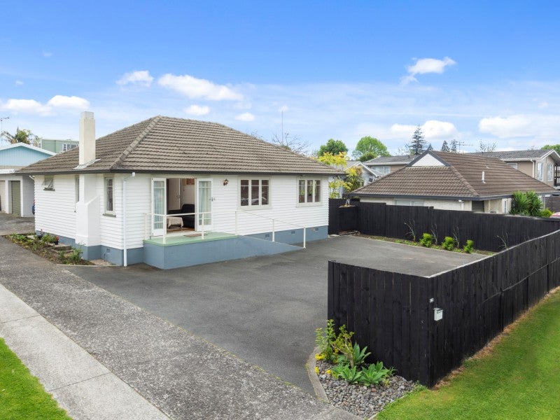 141 Fraser Street, Tauranga South, Tauranga - Carousel 2