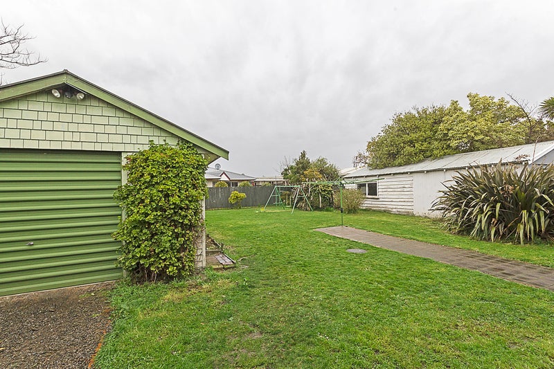 25 Miro Street, Takaro, Palmerston North - Carousel 14