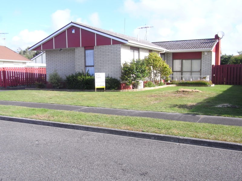4 Akepiro Place, Tawhero, Whanganui - Carousel 1