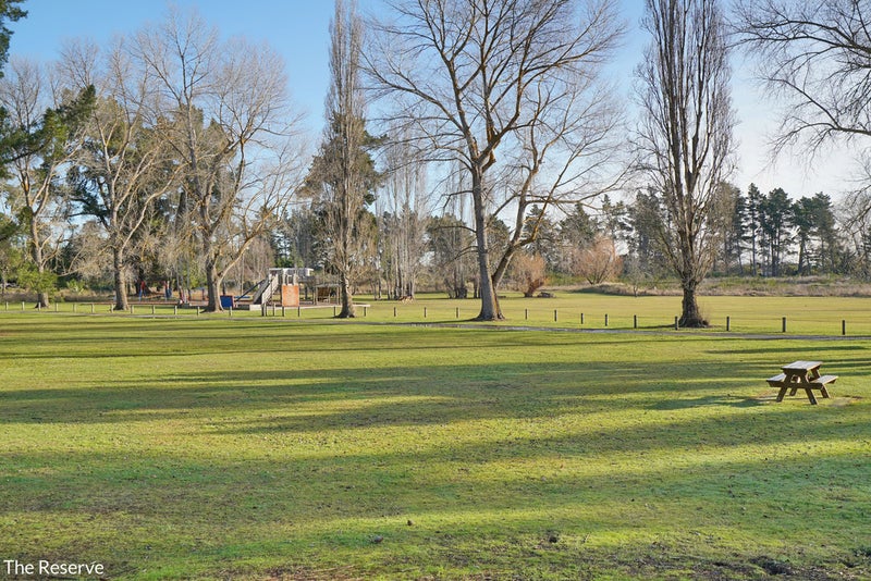 13 Stalkers Road, Woodend Beach, Woodend - Carousel 17