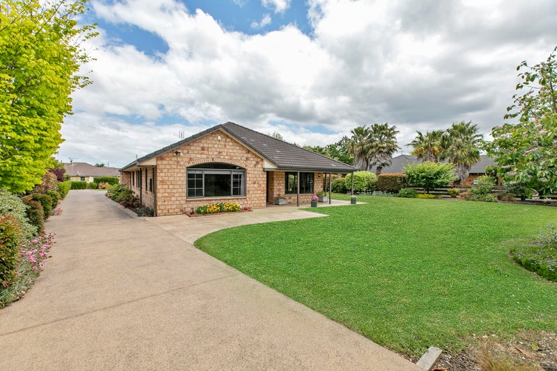 31 MONUMENT ROAD, Clevedon, Auckland - Carousel 2