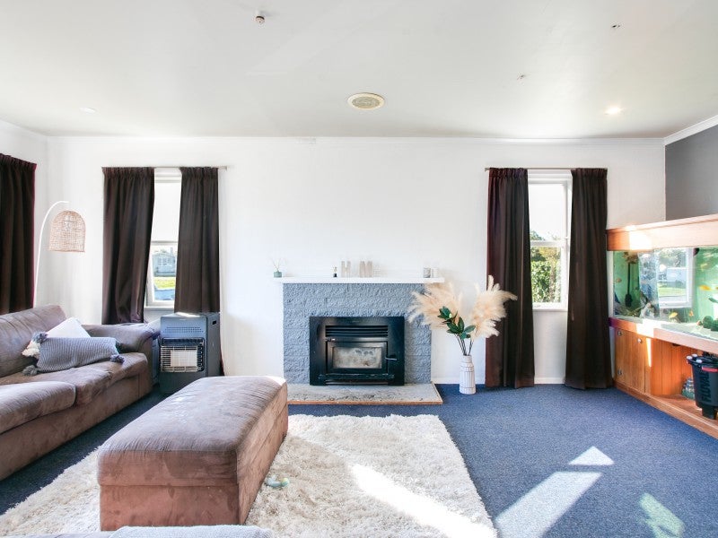 7 Percy Bear Terrace, Onekawa, Napier - Carousel 2