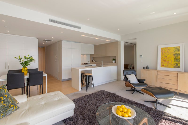 2A/4 Clyde Quay Wharf, Te Aro, Wellington - Carousel 1