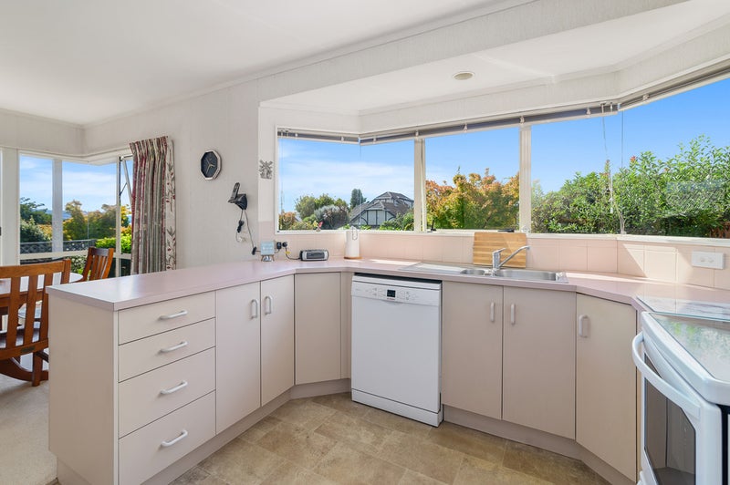 25A Thelma Place, Lynmore, Rotorua - Carousel 2