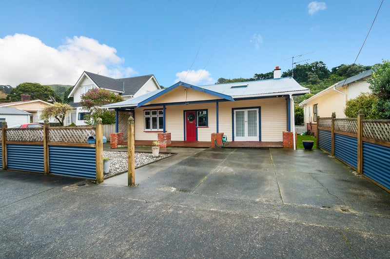 7 Williams Grove, Melling, Lower Hutt - Carousel 21