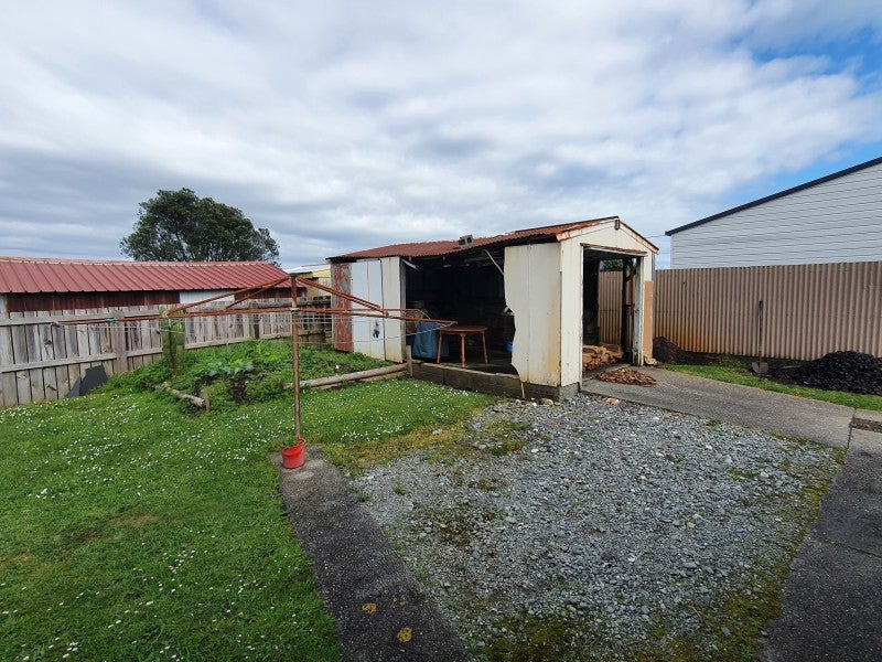 12 Monro Street, Cobden, Greymouth - Carousel 12