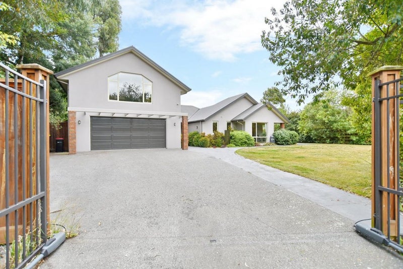 13 Grange View, Woodend, Woodend - Carousel 1