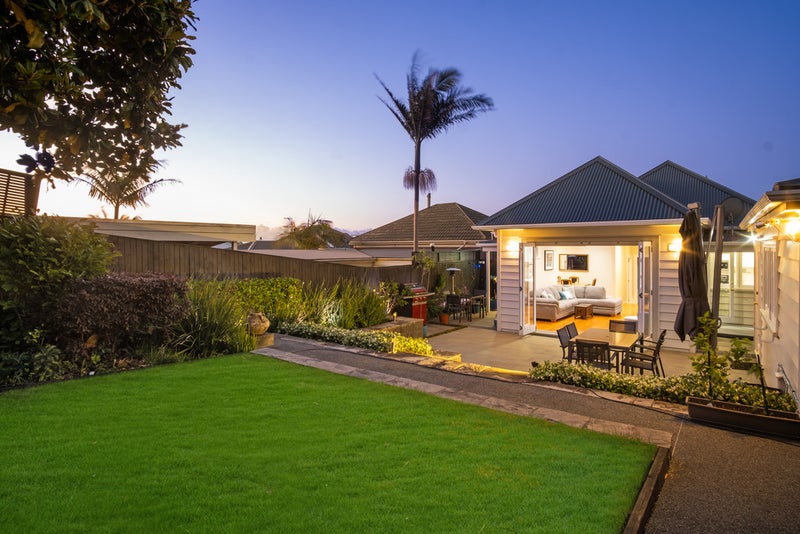 56 Second Avenue, Kingsland, Auckland - Carousel 1