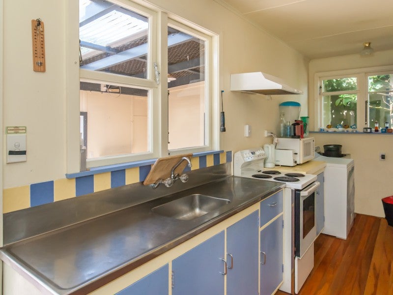 126 Rua Avenue, Waitārere Beach, Levin - Carousel 2
