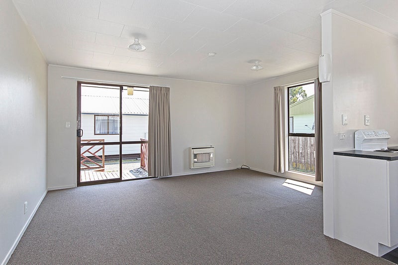 22 Tiller Close, Kelvin Grove, Palmerston North - Carousel 2