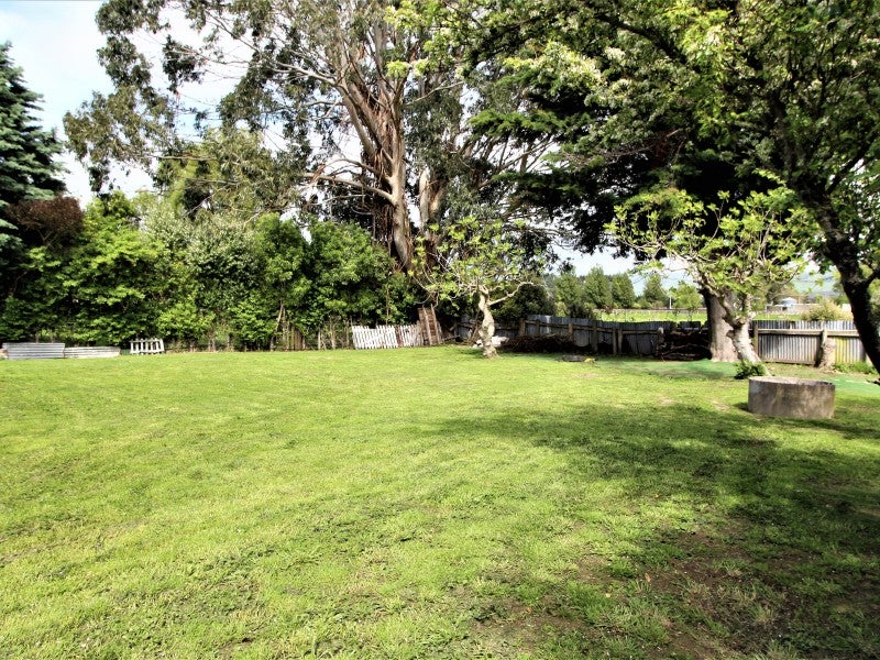 11 Grey street, Woodwille, Tararua - Carousel 20