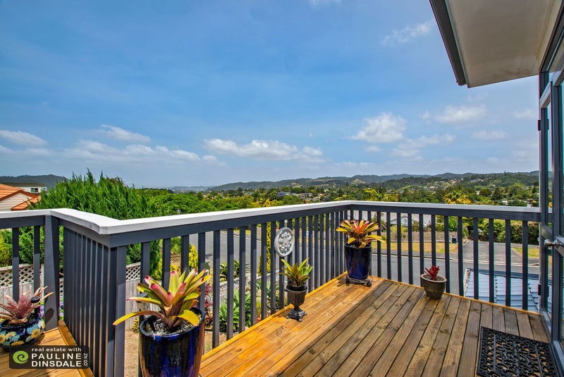 11 Ridgeway Drive, Kamo, Whangarei - Carousel 2