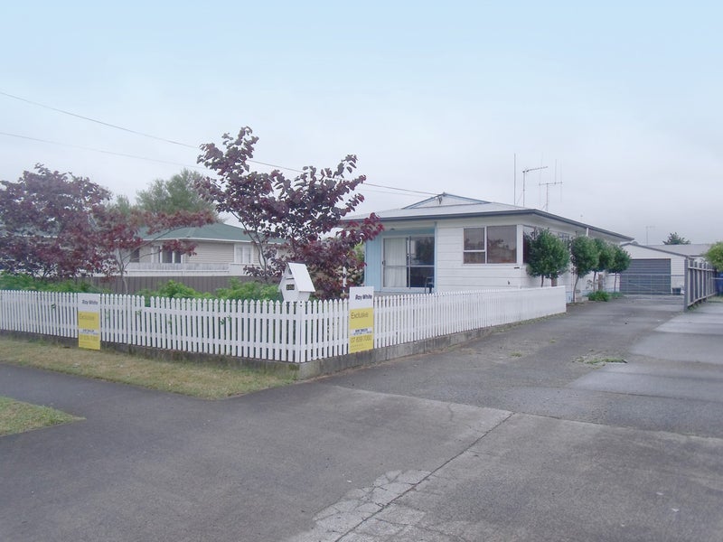 10B Dominion Road, Nawton, Hamilton - Carousel 2