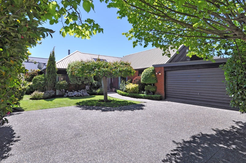 71 Apsley Drive, Avonhead, Christchurch - Carousel 1