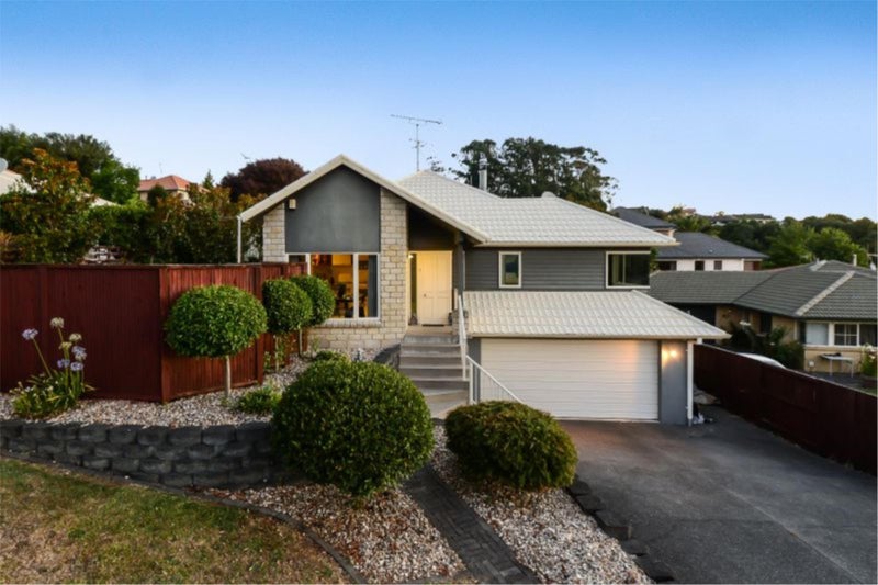 5 Strata View, Western Heights, Hamilton - Carousel 1