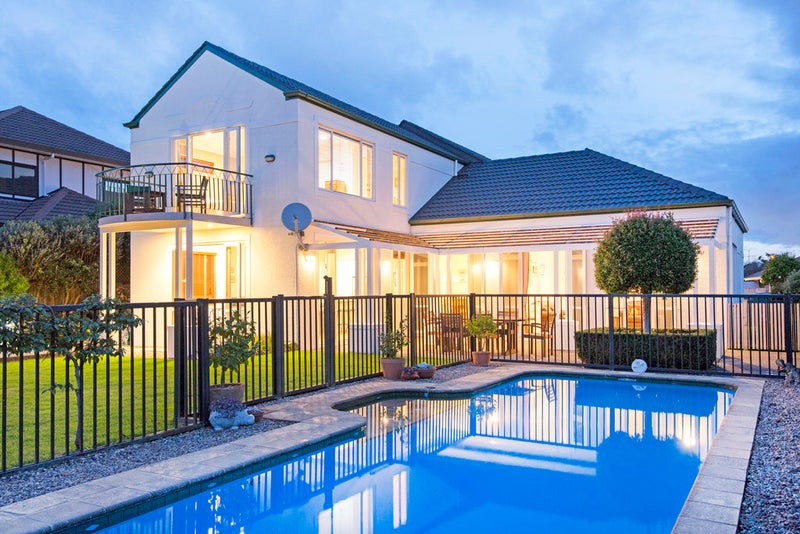 14 Putter Place, Golflands, Auckland - Carousel 2