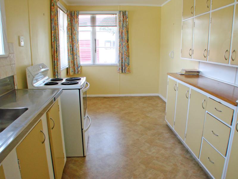 75 Colson Street, Avalon, Lower Hutt - Carousel 2