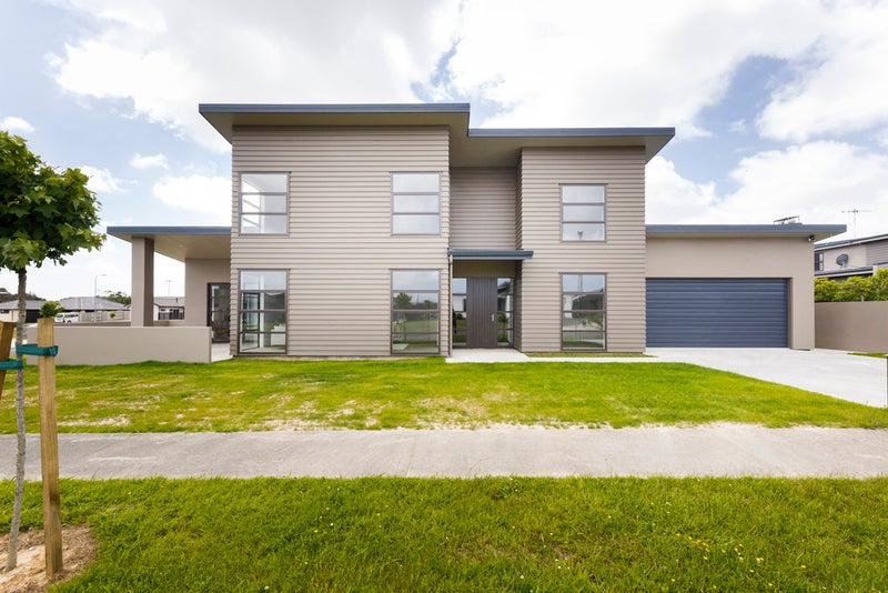 38 Balrickard WAY, Milson, Palmerston North - Carousel 2