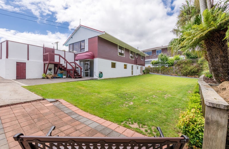 3 Goad Crescent, Hillsborough, Auckland - Carousel 22