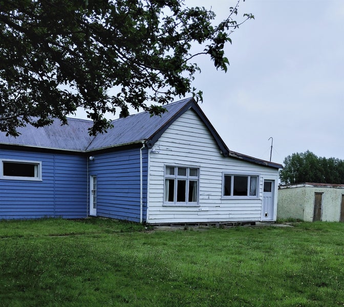 33 Burton Road, Mataura, Gore - Carousel 1