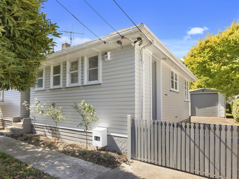 7 Kowhai Street, Naenae, Lower Hutt - Carousel 2