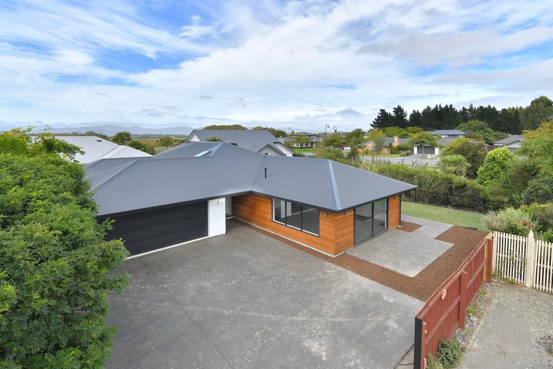 7 Puhara Avenue, Parklands, Christchurch - Carousel 2