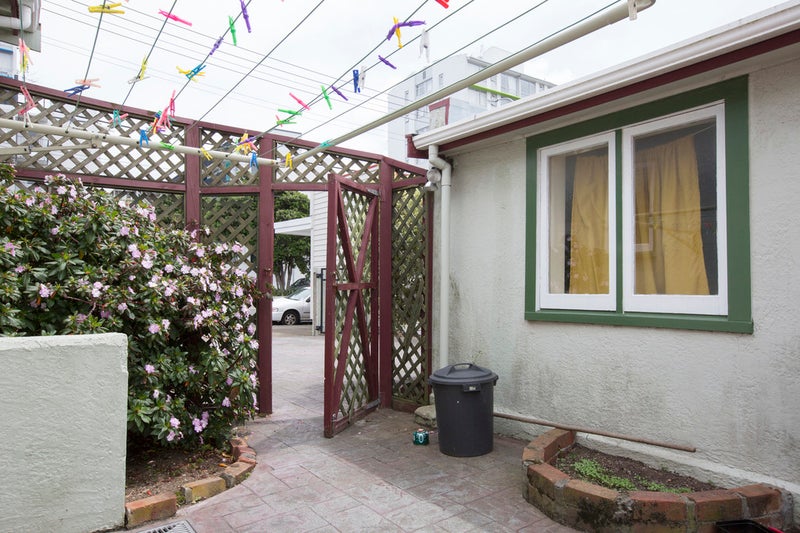 3 Roy Street, Newtown, Wellington - Carousel 20