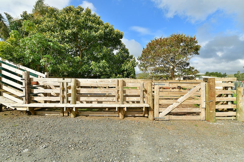 231 Fordyce Road, Helensville, Helensville - Carousel 21