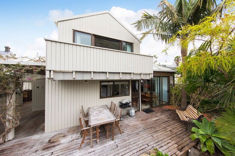 1/58 Sarsfield Street, Herne Bay, Auckland - Carousel 1