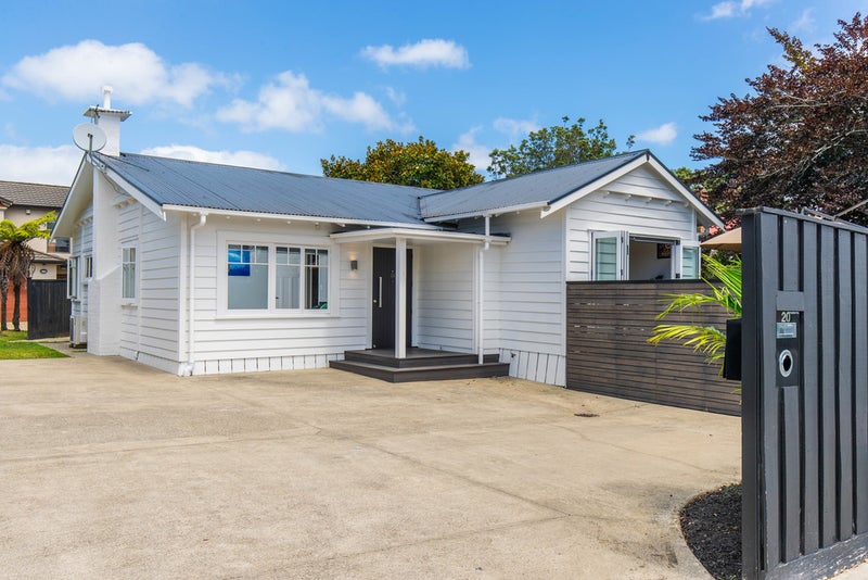 20 Esmonde Road, Takapuna, Auckland - Carousel 2