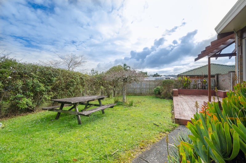 44 Merlot Heights, Huapai, Kumeū - Carousel 2