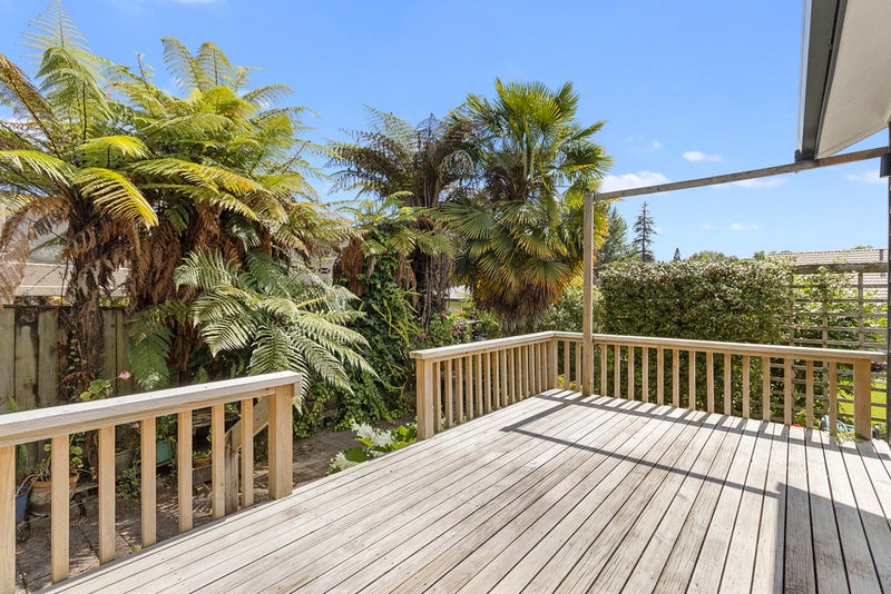 9B Hamilton Parade, Hamilton Central, Hamilton - Carousel 2