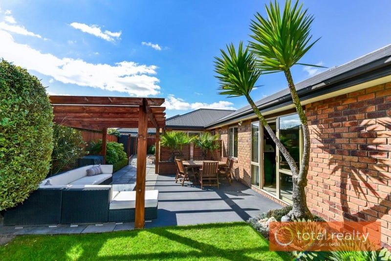 17 Hurricane Way, Wigram, Christchurch - Carousel 1