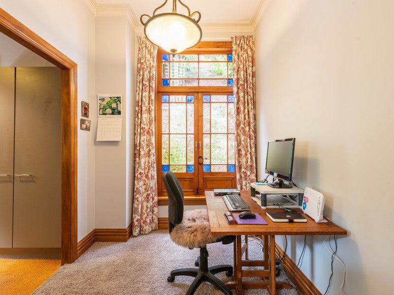 204 Aro Street, Aro Valley, Wellington - Carousel 2