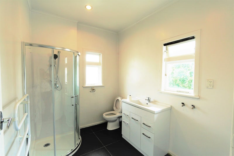 37 NGATIAWA ST, Onehunga, Auckland - Carousel 13