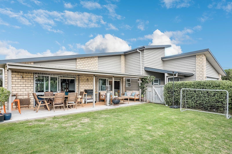 38 Hillcrest Road, Raumati Beach, Paraparaumu - Carousel 26