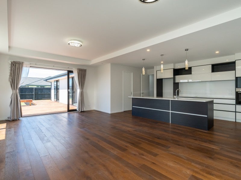 16 Roys Street, Marshland, Christchurch - Carousel 2