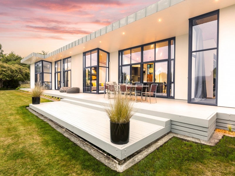 68 Emerald Hill Drive, Birchville, Upper Hutt - Carousel 2