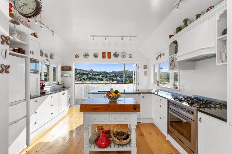 107 Helston Road, Paparangi, Wellington - Carousel 2