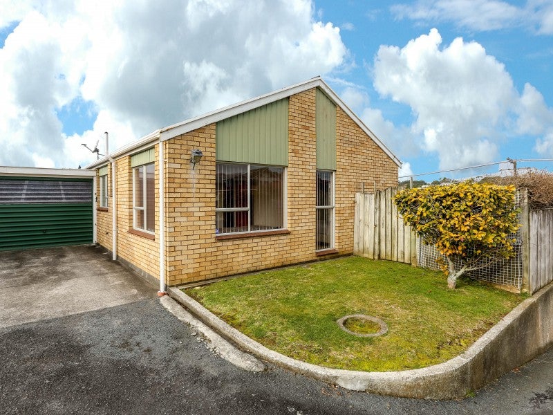 3/10 Birdwood Avenue, Moturoa, New Plymouth - Carousel 1