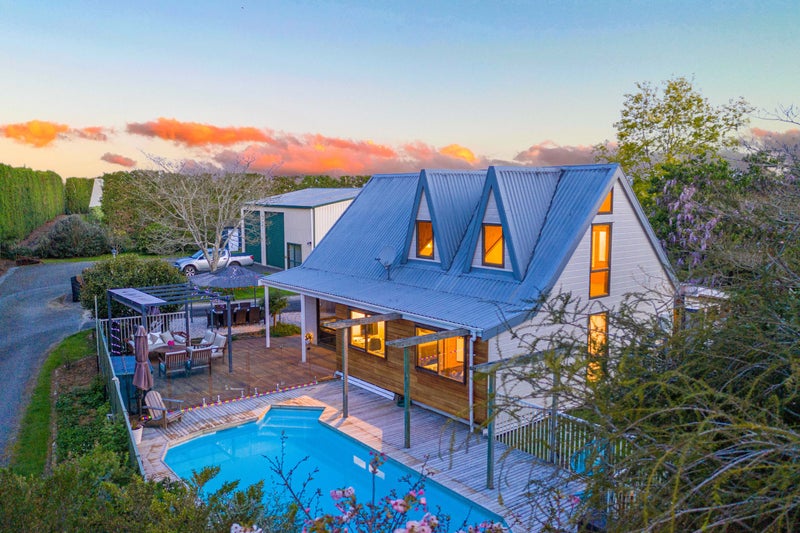 445 West Bank Road, Whakatane - Carousel 2