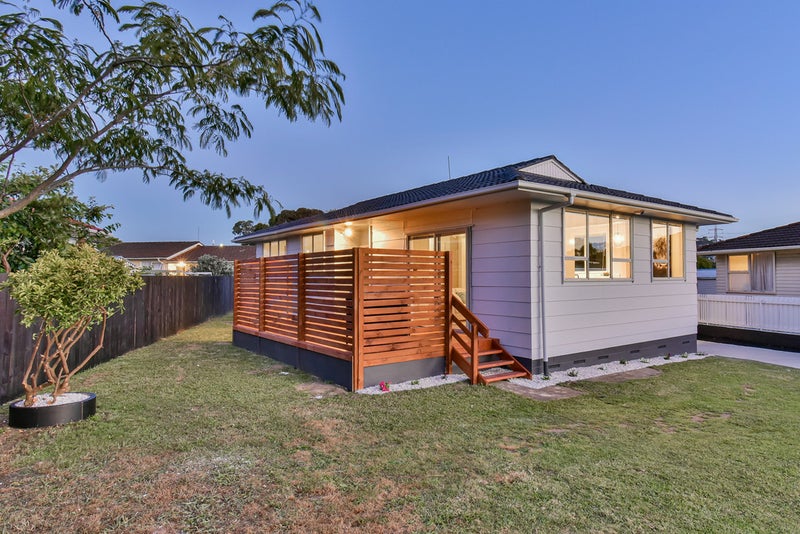 12 Othello Drive, Clover Park, Auckland - Carousel 23