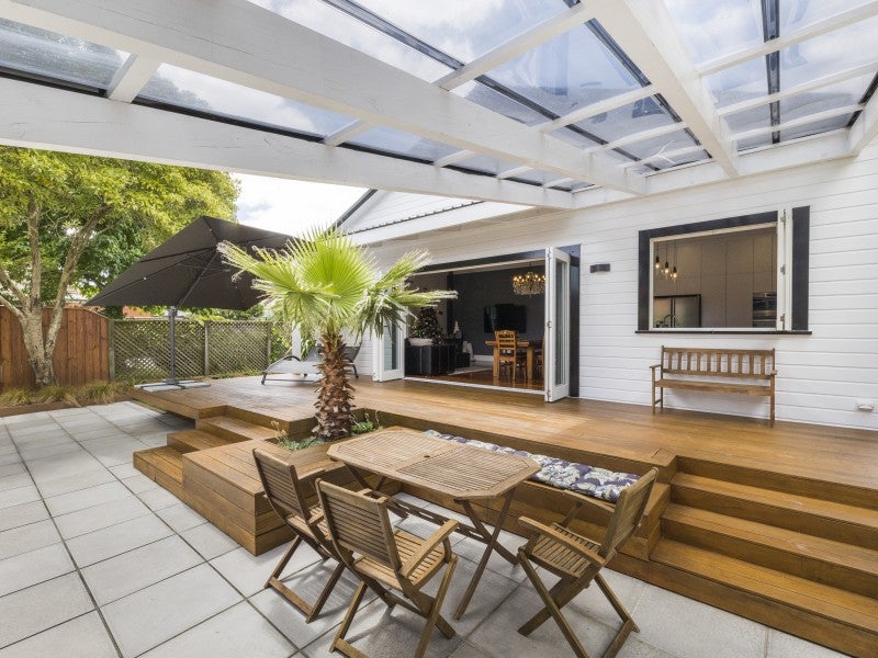232 Victoria Avenue, Hokowhitu, Palmerston North - Carousel 1